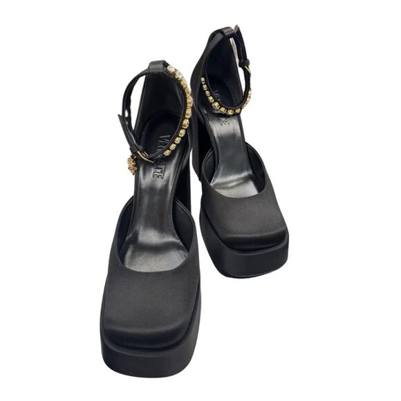 Versace Medusa Charm Platform Heel in Black NWB - Picture 5 of 12